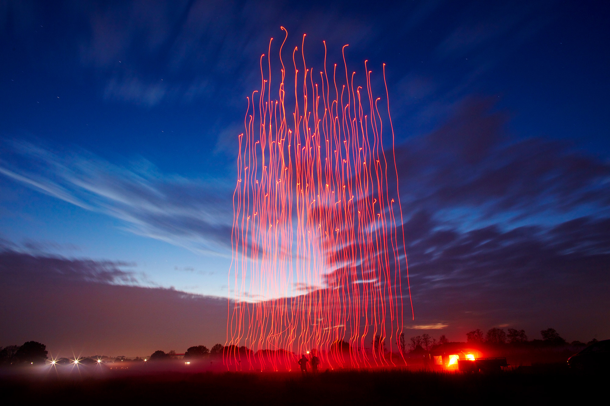 12 spectacles de drones les plus époustouflants en nocturne