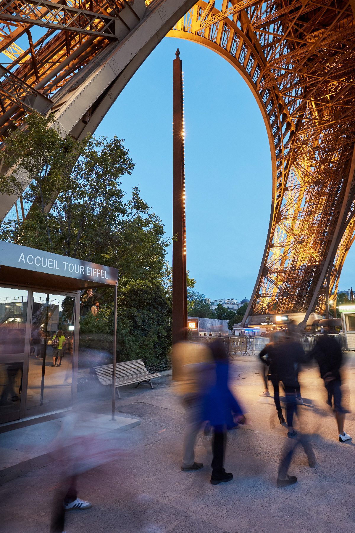 Dietmar Feichtinger Architectes, Agence ON © Julien Falsimagne - Tour Eiffel : SNTE, Pierre Bideau