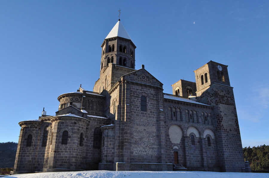 glise De Saint Nectaire En Lumi re Solaire Documentaire glise-de-saint-nectaire-en-lumi-re-solaire-documentaire