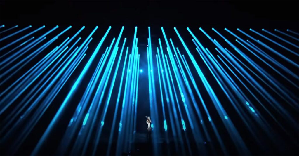 Starmania 2024 nouvelle mise en scène, lumière et vidéo