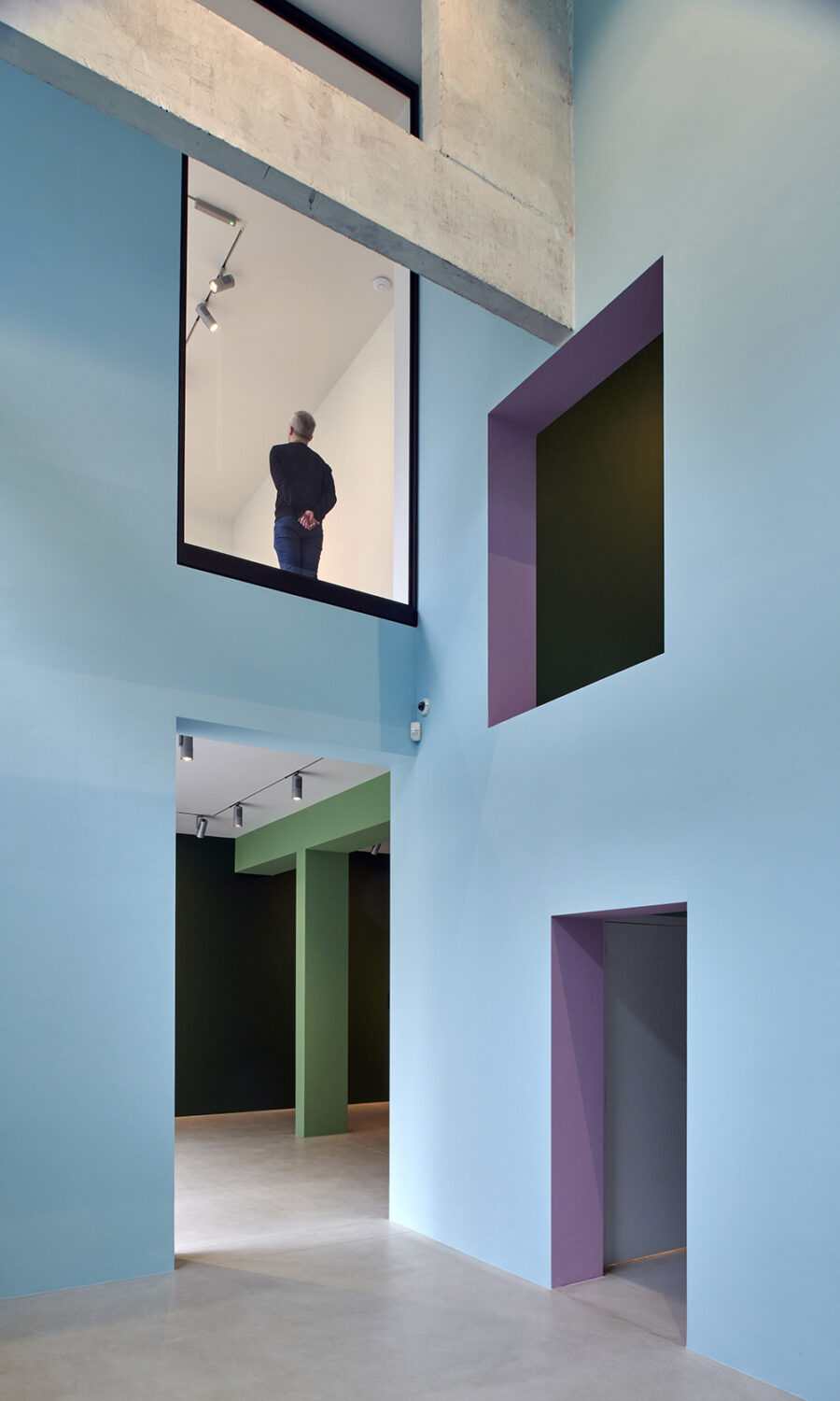 Galerie Xavier Hufkens de Bruxelles, éclairage d’exposition flexible