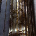 AURA Invalides, Paris, France - chapelle latérale, détail vidéoprotection sur une colonne, musée de l'Armée, Cultival - Direction artistique Moment Factory © Vincent Laganier