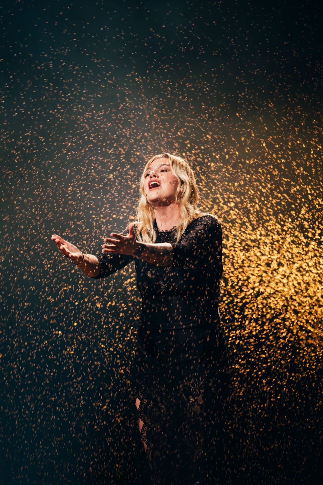 Eurovision 2025 France - Louane, maman - Second Semi-Final, St. Jakobshalle, Bale, Suisse © Sarah Louise Bennett, EBU (3)