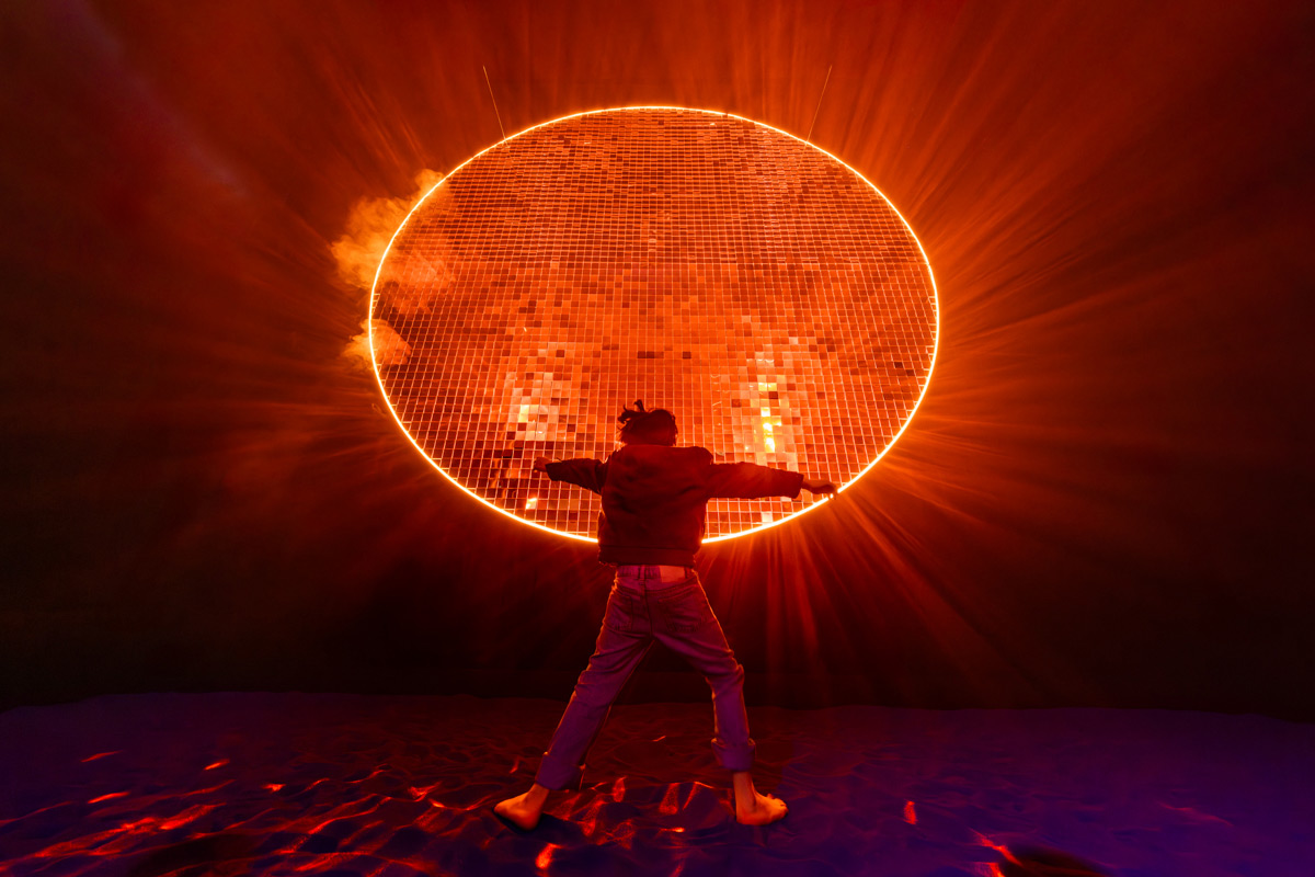 Into The Light, expo lumière, Paris, France - One-s sunset is another one-s sunrise, Jacqueline Hen