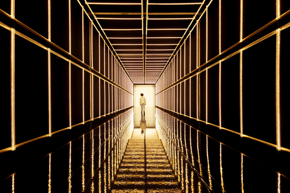 Into The Light, exposition lumière, la Villette, Paris, France - Beyond, Playmodes
