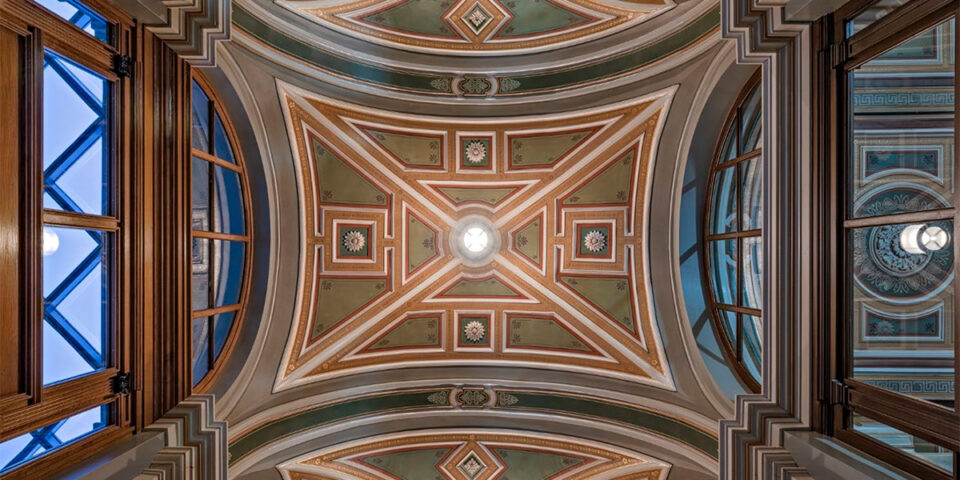 Gare Centrale de Zurich, Zurich, Suisse – Conception lumière : vogtpartner – Photo © R&D Dürr