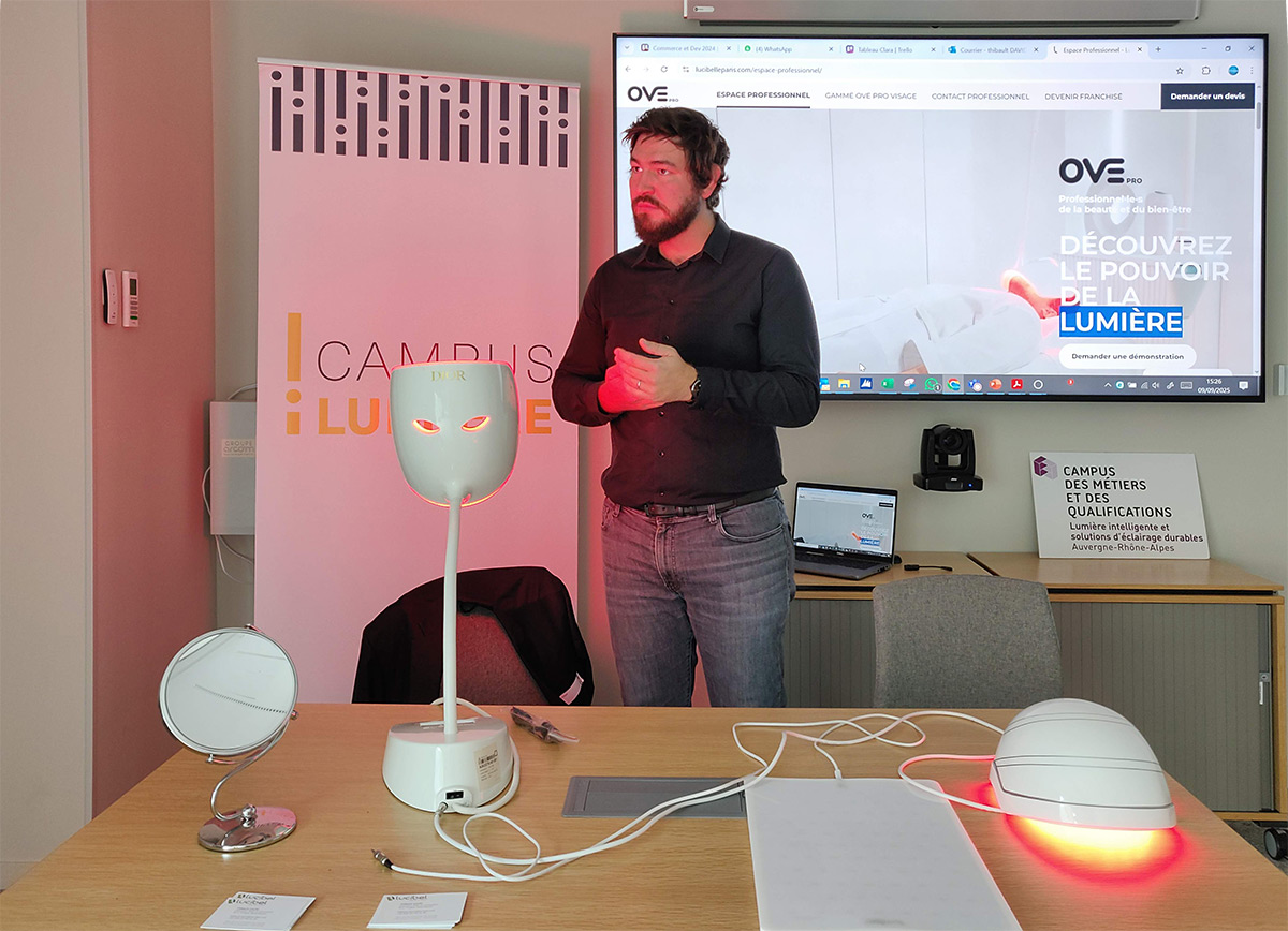 Masque et casque de photobiomodulation, soins de santé et bien-être, Lucibel