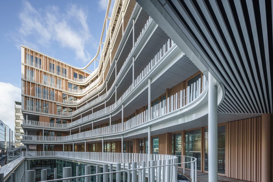 Edenn, architecture durable, ambiance urbaine, Paris-La Défense, Nanterre, France - Architectes Brenac & Gonzalez & Associés - BET fluides CET Ingénierie © Stefan Tuchila