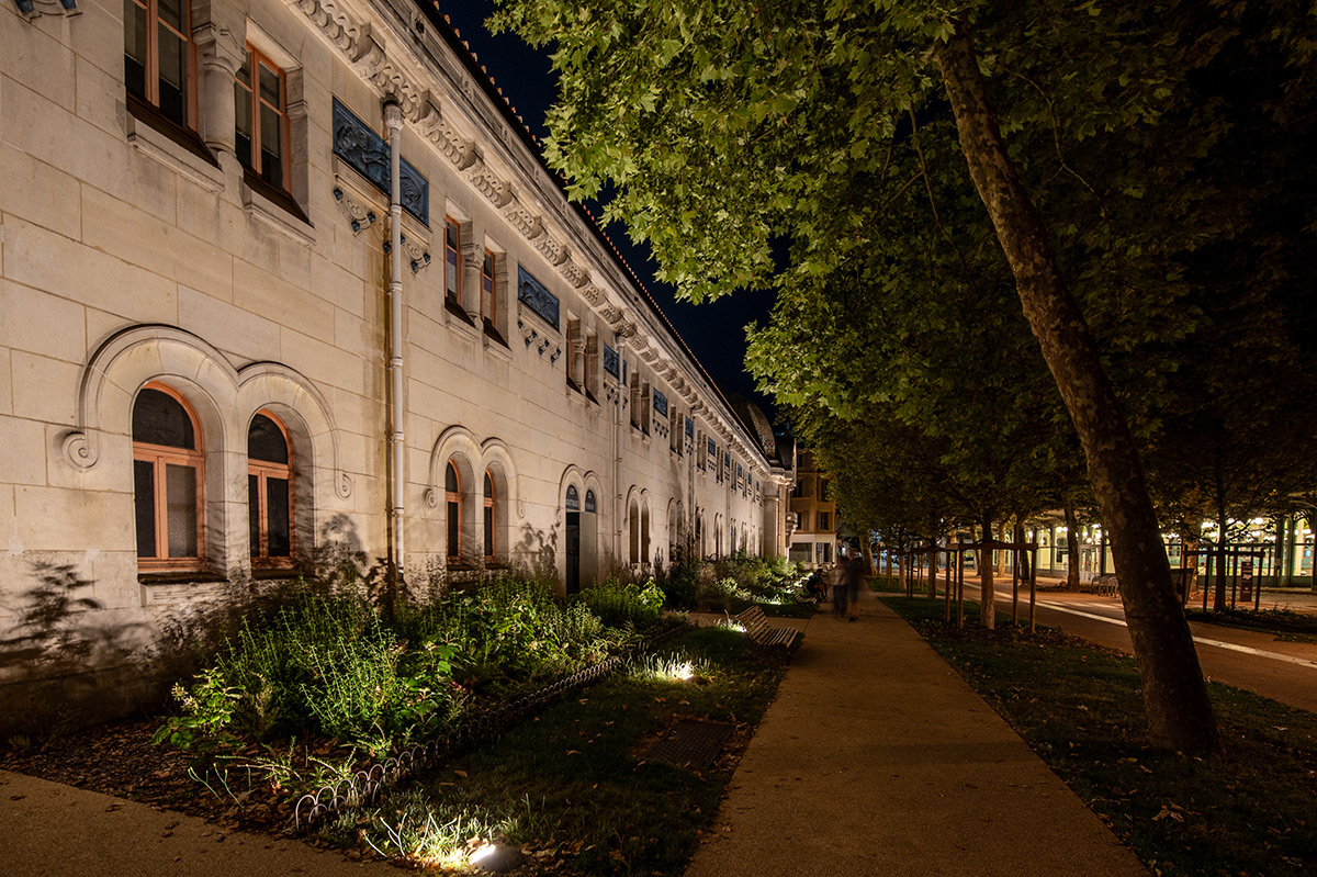 Grand établissement thermal, Vichy - Eclairage architectural de la façade latérale