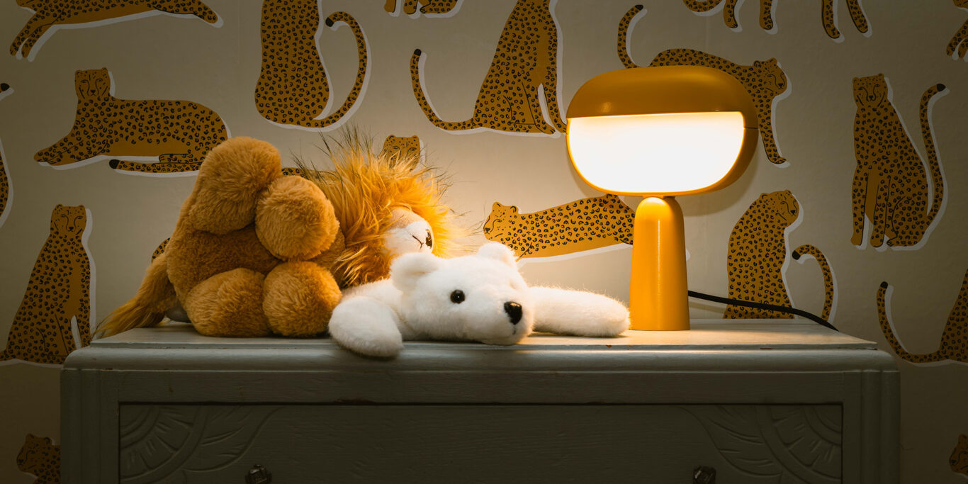 Lampe TGV INOUI entre chez vous - Designers AREP et Nendo - Luminaire © Brossier Saderne