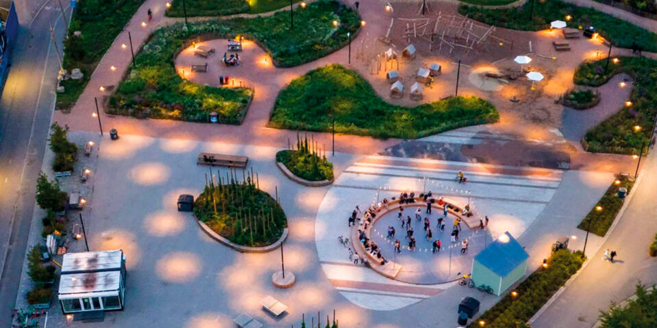 Parc de Töölö, Helsinki, Finlande - Extrait couverture Cities and Lighting, aout 2026, LUCI network magazine, no 12 © Petri Tuohimaa-Barkland, AINS Group - courtesy of City of Helsinki